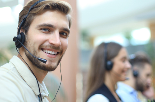 Jakie są różnice między stacjonarną telefonią VoIP a ISDN? Poznaj na blogu INEA Biznes, w jaki sposób wykorzystać telefonię w swojej firmie.